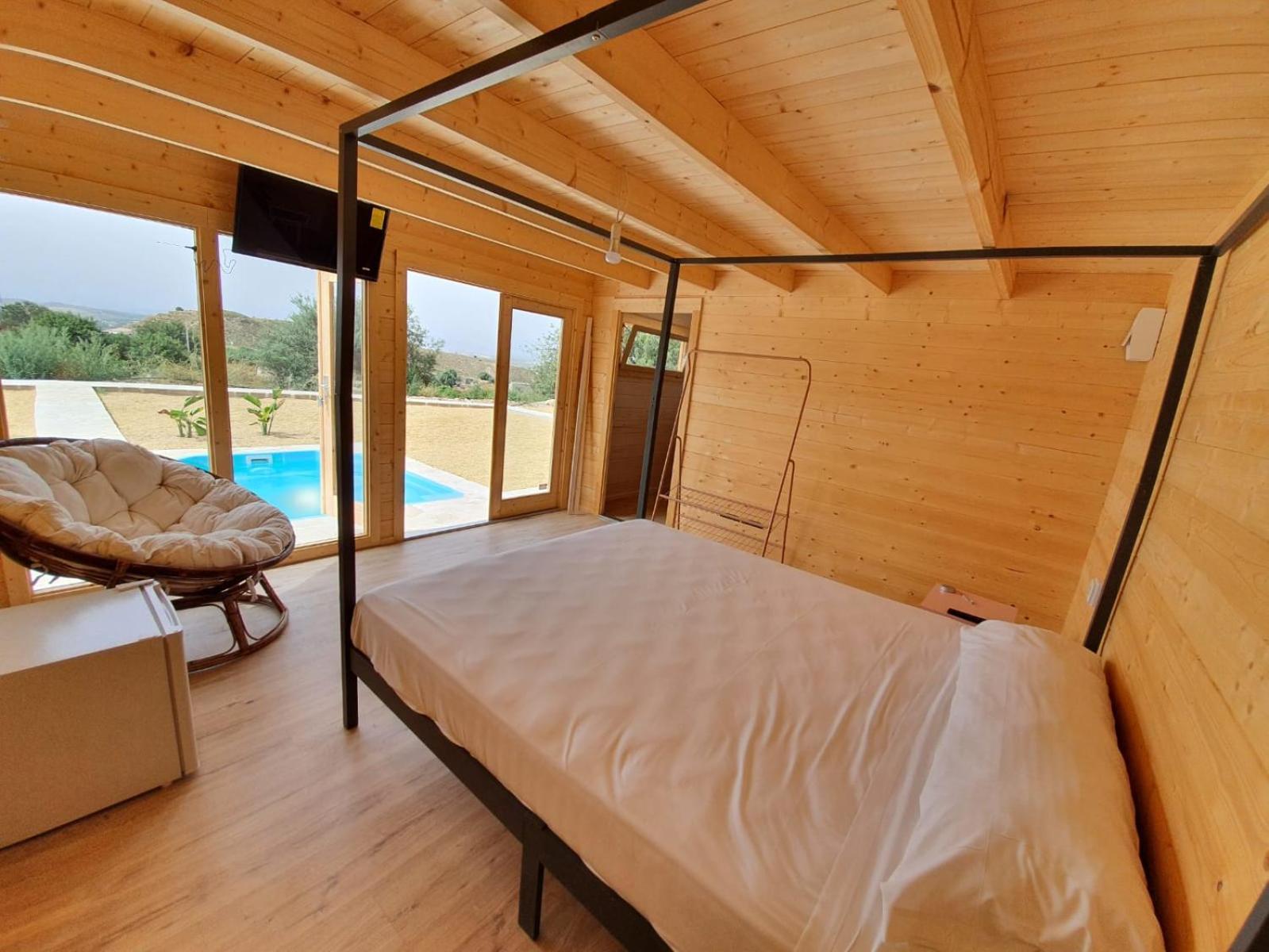 B&B La Nava Suites Mojacar Bilik gambar